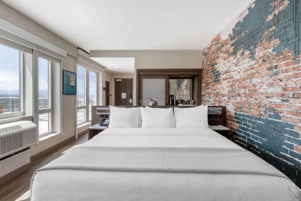 Cambria Hotel Downtown Asheville image 19